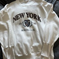Women’s Abercrombie & Fitch Sweatshirt (Size L)