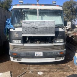 1985 Class A Motorhome Marquis Diesel Pusher