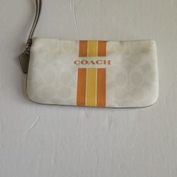 Coach Large Size Wristlet 
