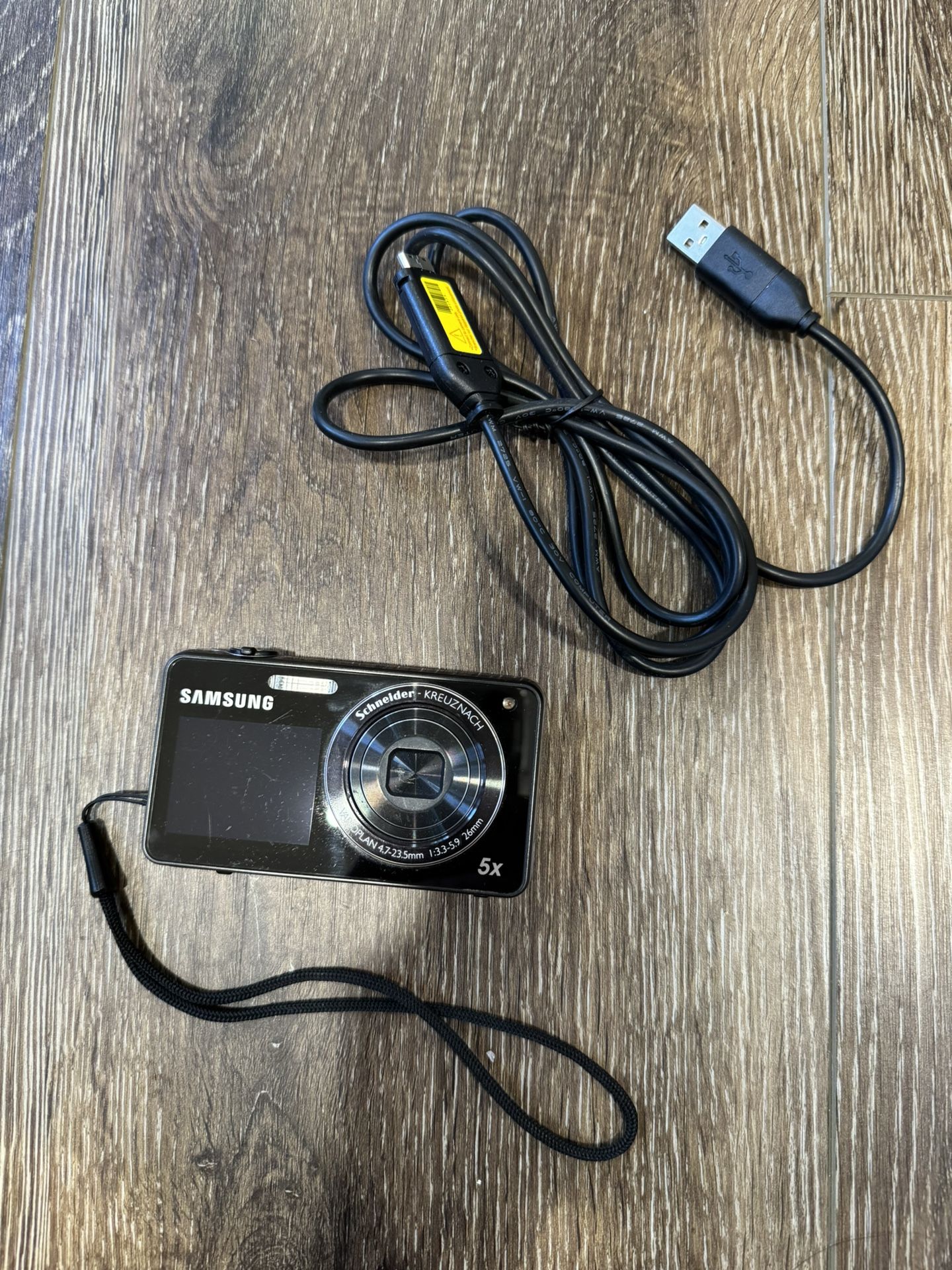 Samsung Dual LCD Screens Digital Camera