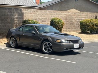 2003 Ford Mustang