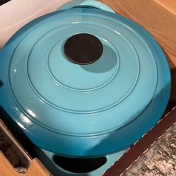 Enamel Cast Iron Quart Dutch Oven 