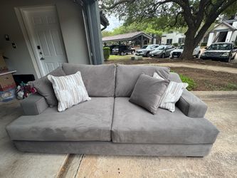 Couch/Sofa