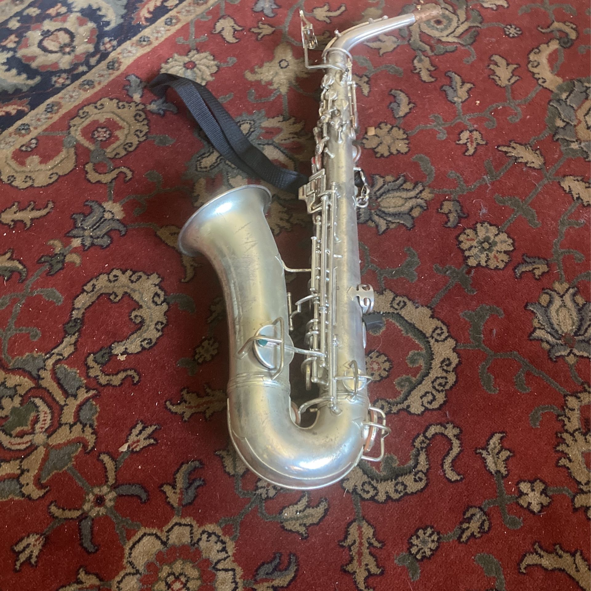 Late Vintage CG Conn Ltd Elkhart Alto Saxaphone In Satin Silver Plate
