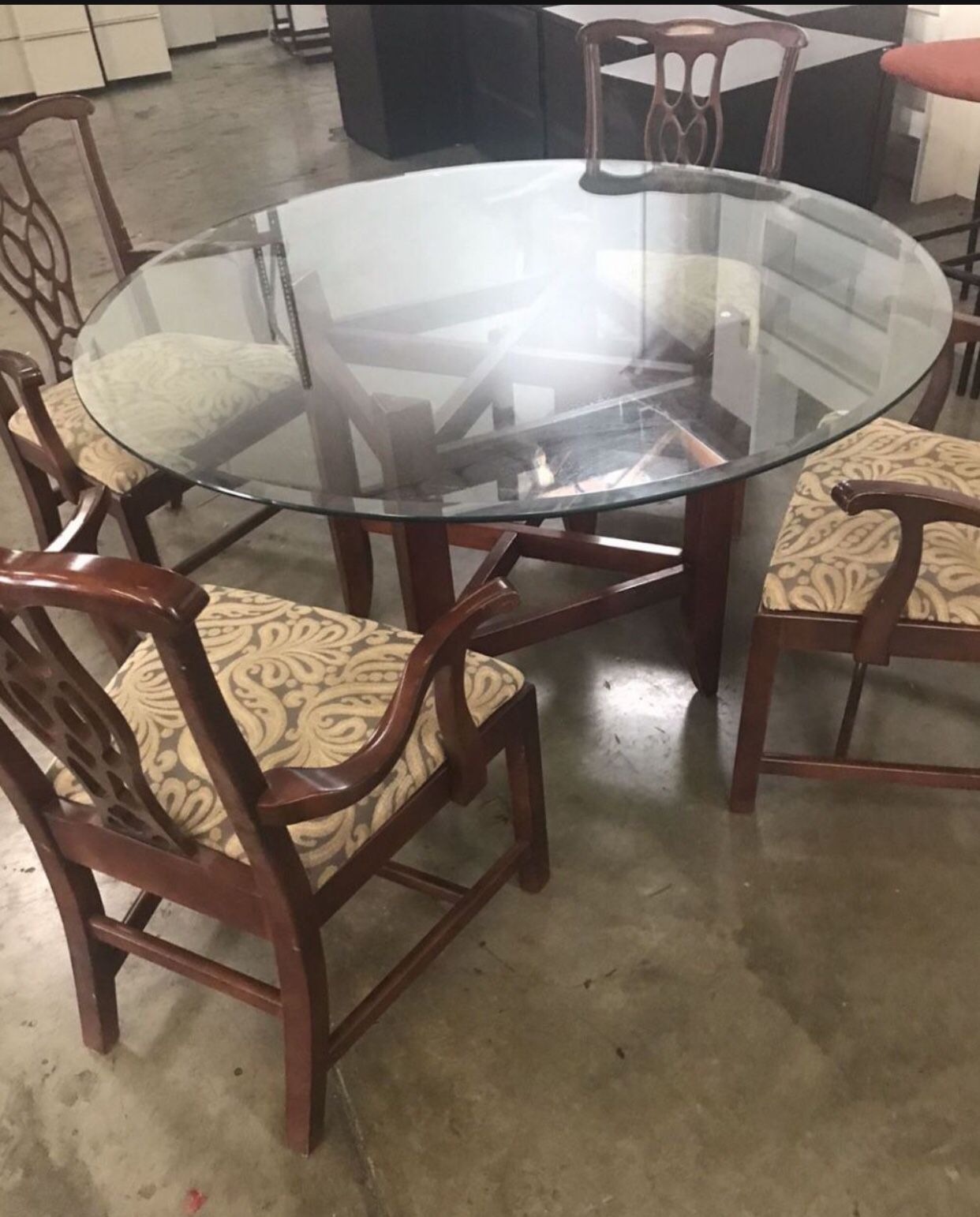 Dining Table With 4 Arm Chairs