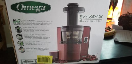 Omega VSJ843QR SLOW JUICER TOP MODEL for Sale in Cheney