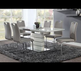 Dining set