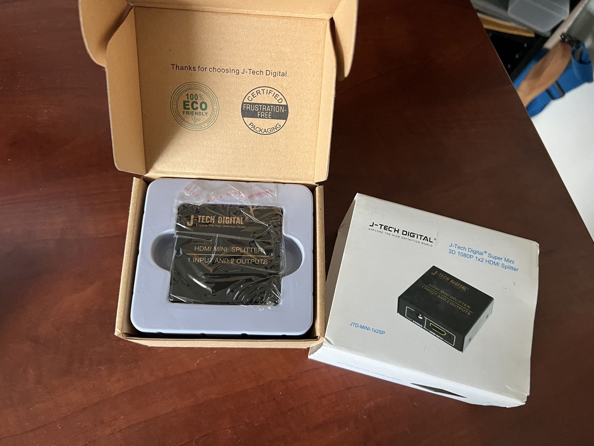 J-Tech Digital Super Mini 3D 1080P 1x2 HDMI Splitter