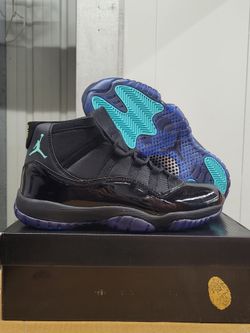 BRAND NEW $300 “delivery/pickup”