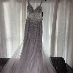 Prom | Elegant Dress | Size 6 