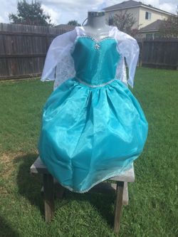 Size 4T girls Elsa Frozen Princess costume dress