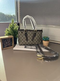 Handbag/crossbody
