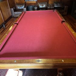 Selling Pool Table 