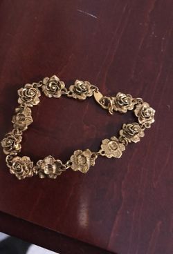 Roses bracelet