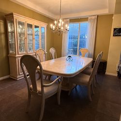 Dining Room Table, 6 Chairs &  Hutch Set