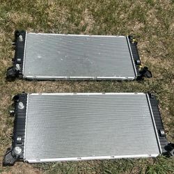 thumbnail image 2 of 1-Row Aluminum Radiator – 2014-2016 Chevy Silverado 1500 / GMC Sierra 1500 / Yukon XL – 5.3L 6.2L – TTEM AUTOPARTS 2 of 2
