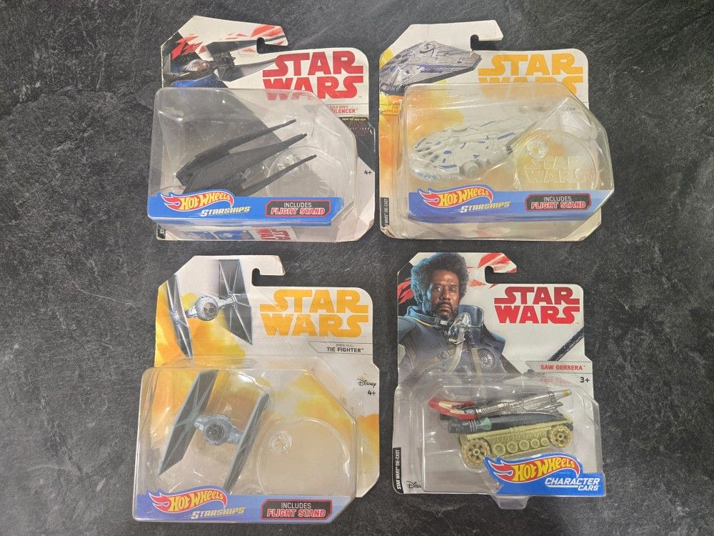 Lot Of 4 Hot Wheels Star Wars Starships 