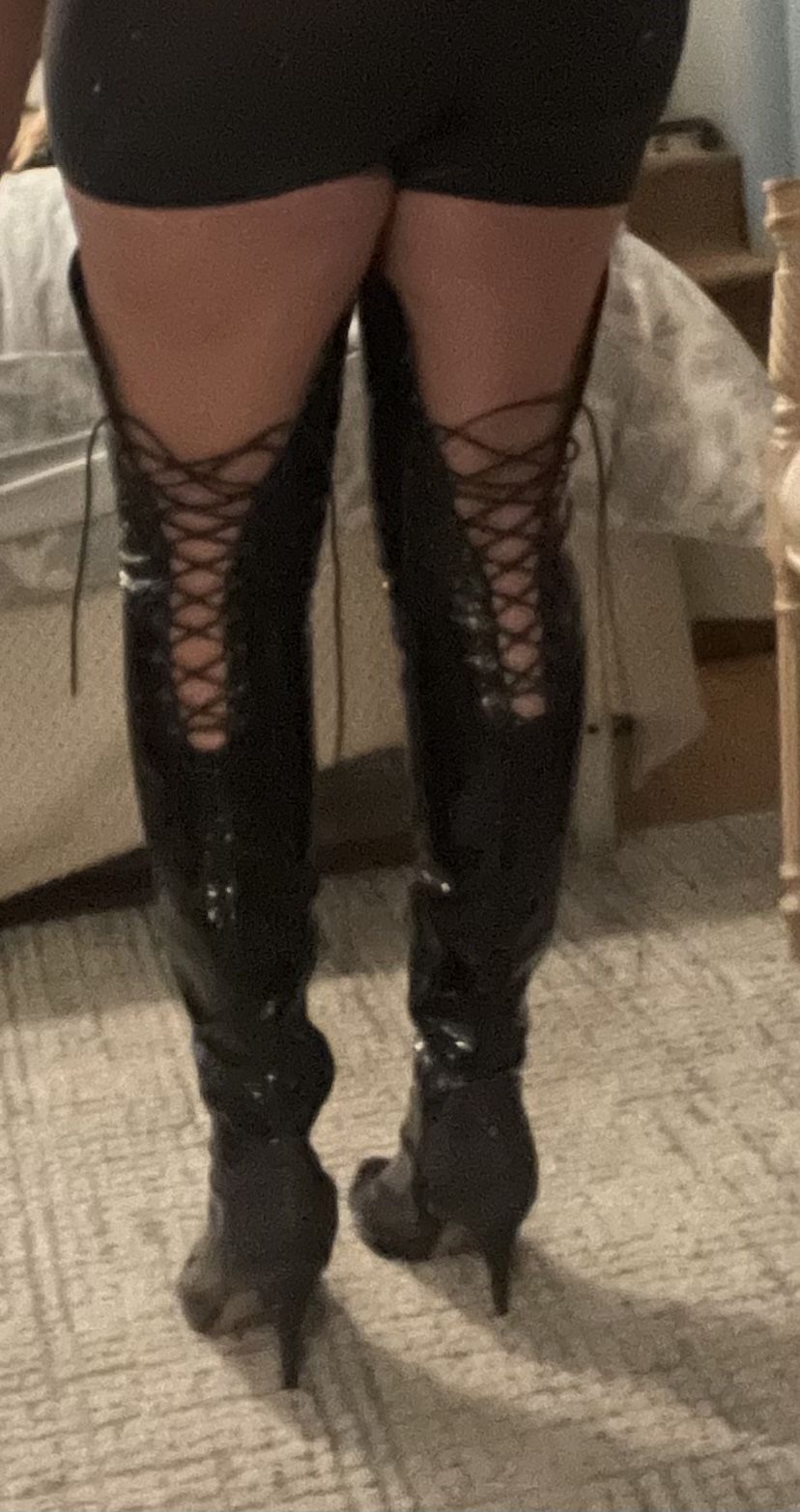 Thigh high boots, size 10