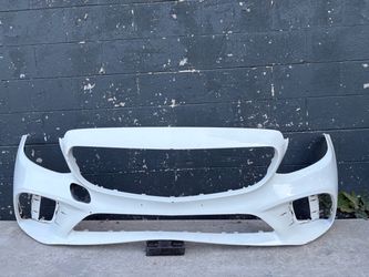 2019-2021 MERCEDES BENZ C300 FRONT BUMPER AMG OEM