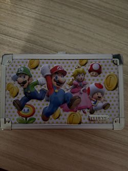 Vaultz Super Mario Locking Storage Case