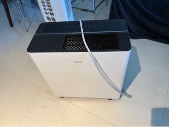 Midea dehumidifier