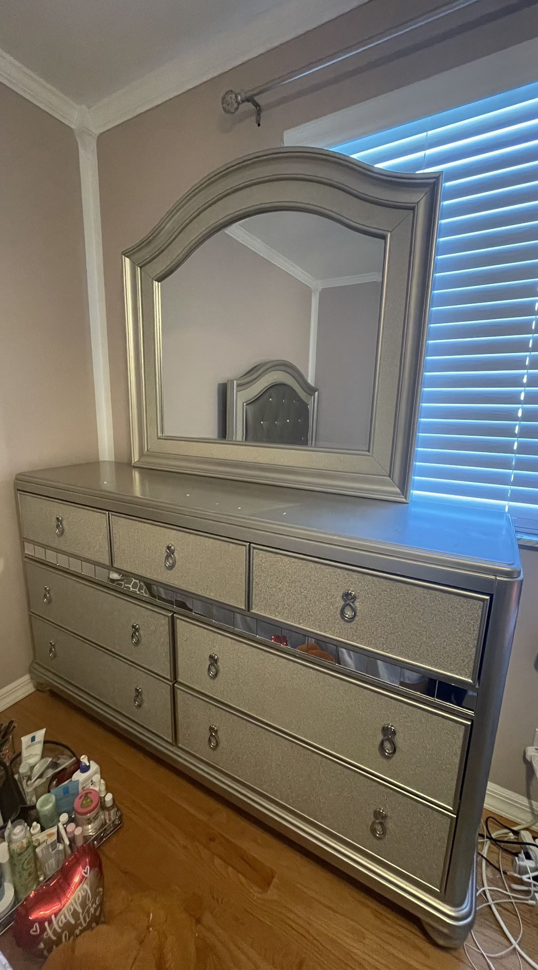 Silver Mirror Dresser!! 