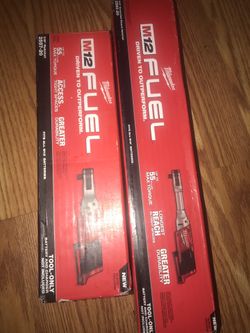 Milwaukee fuel 3/8 one regular fuel and one extended all new in the box