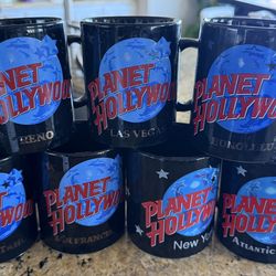 ☕ Planet Hollywood Collector Mugs – Set of 10 (Multiple Cities!)