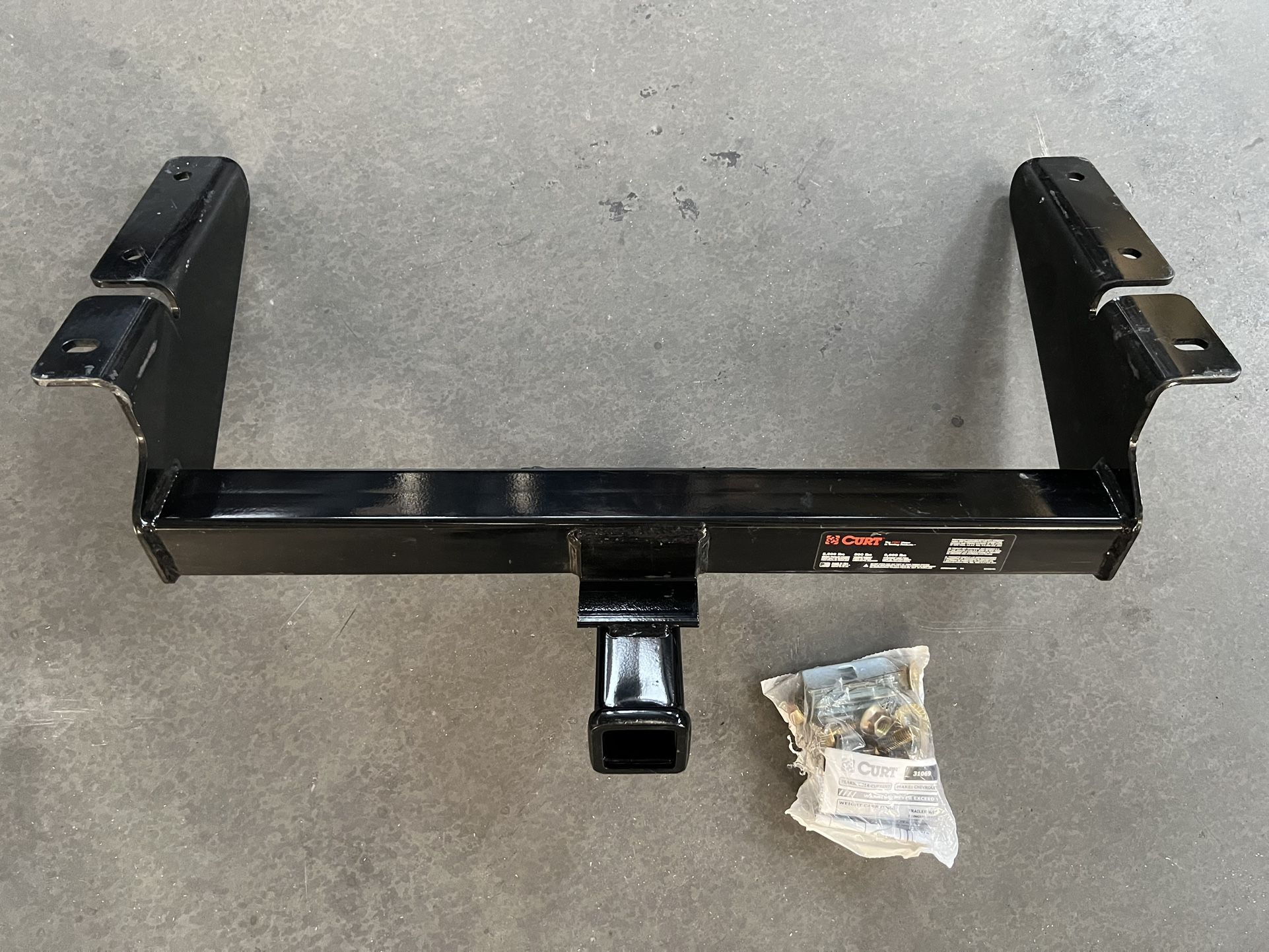 ** Silverado Sierra 1500 NEW front hitch receiver **