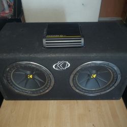 Kicker Comp 10s In Kicker Box With Kicker Amplifier Cx300.1