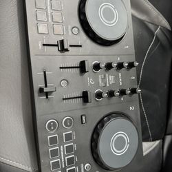 Pioneer DDJ-FLX2 (Almost New) – Minor Defect