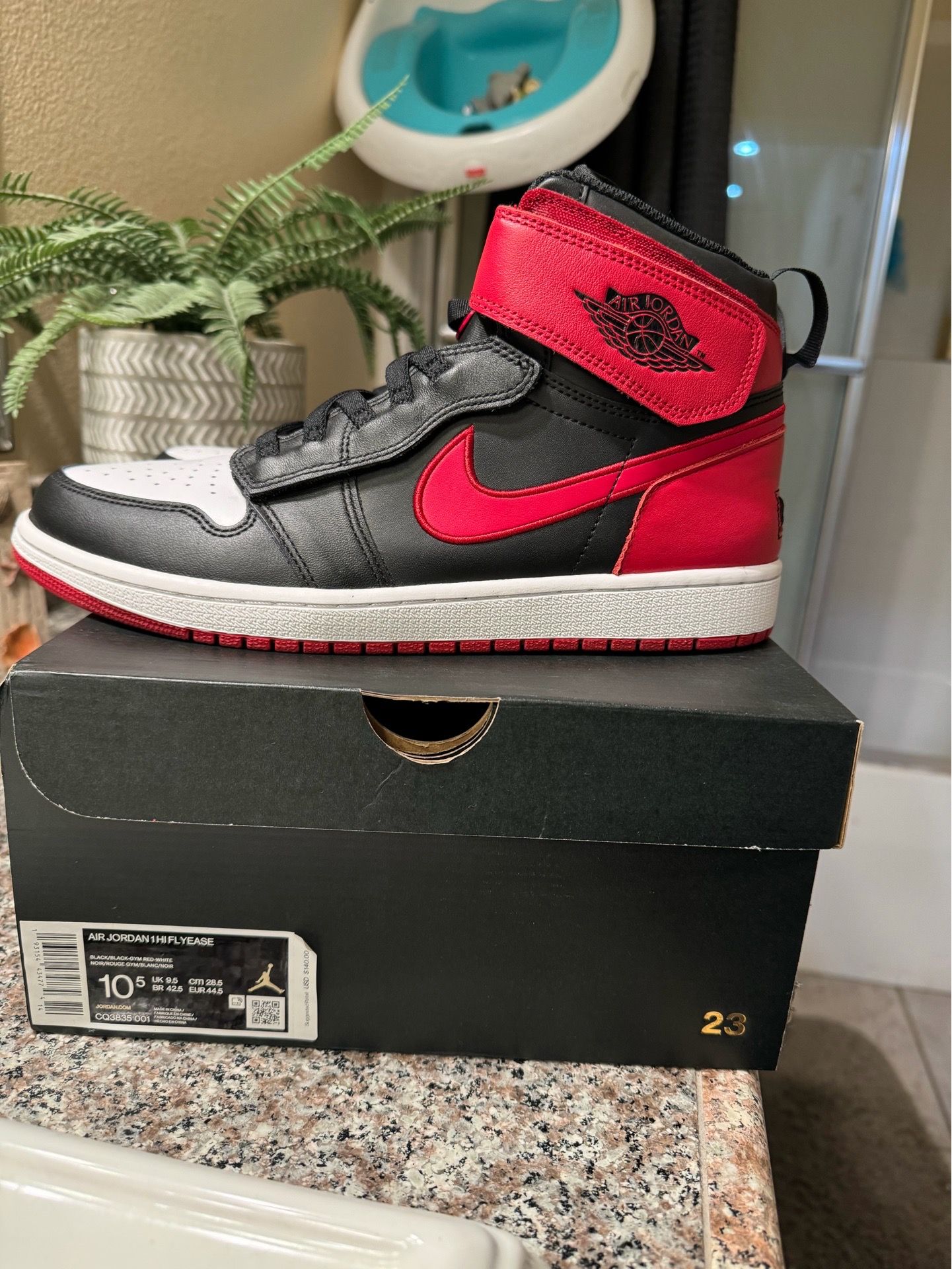 Jordan 1 FlyEase Size 10.5