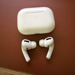 AirPods Pro (1st Generation)