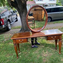 Vanity With Mirror 