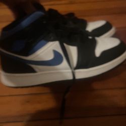 Blue Black And White Nike
