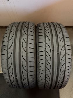 2 Hankook Tires 225/45/17