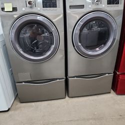 Kenmore Large Capacity Front Load Washer Dryer Set 