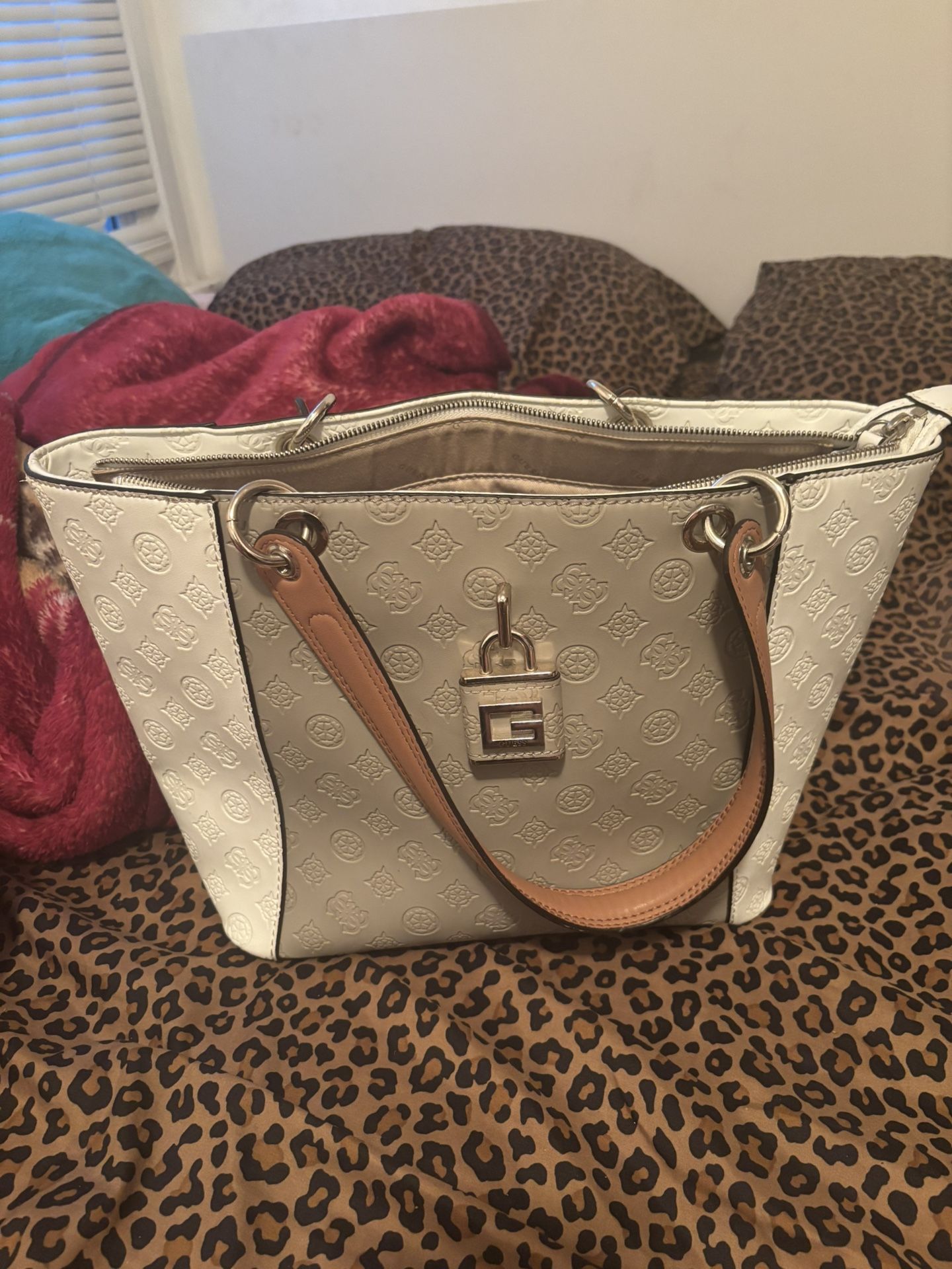 Guess Tote Bag 