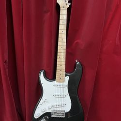 Fender Stratocaster (left handed) 