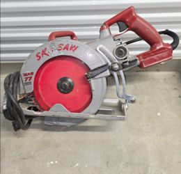 Tools Skilsaw 7-1/4" Worm drive Circular Saw MAG HD77M Made in USA Price is Firm. Pick up in Burien Yes Available