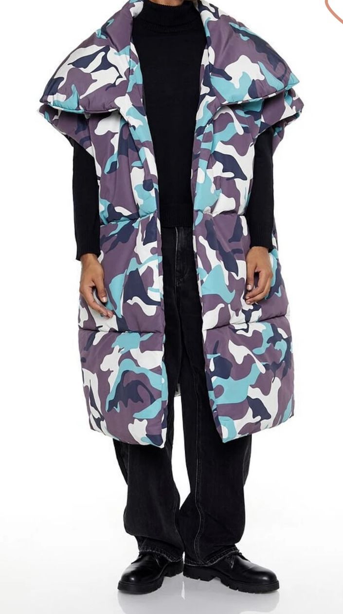 CAMO LONGLINE PUFFER VEST