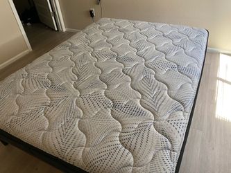Mattress with  Adjustable base frame for Sale