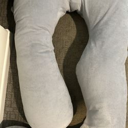 Pregnancy pillow