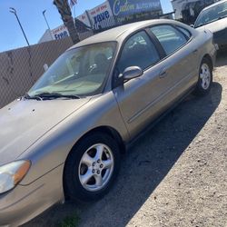 2003 Ford  Taurus 
