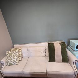 3 Sectional Sofa - Excellent Condition