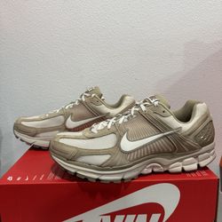 Nike Air Zoom Vomero 5 Khaki Sesame shoe HV2529-200