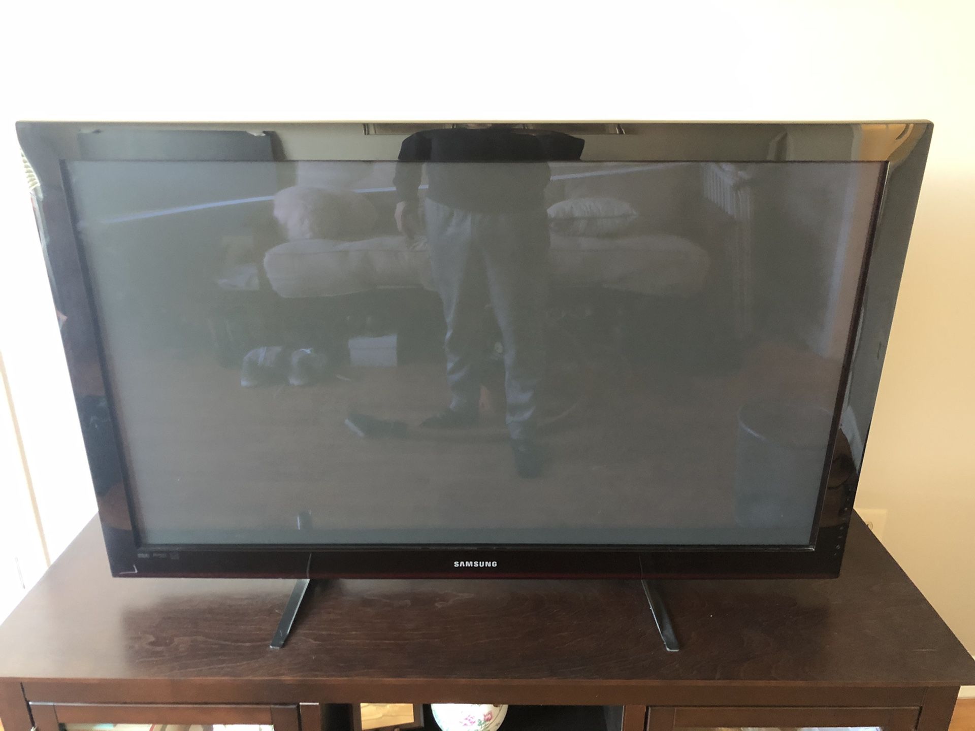 Samsung 44” display TV