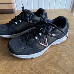 Women’s Vionic 23Walk Size 7 Black
