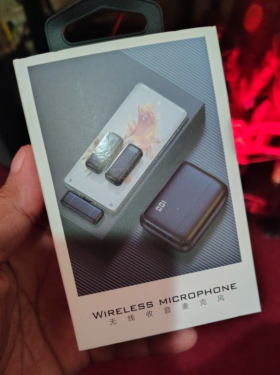 Wireless Microphone 