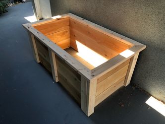 3 4 5ft long 11 inch privacy wall wide Hand made Garden bed raised elevated planter box with legs cedar redwood for Vegetables and Herbs Carrots